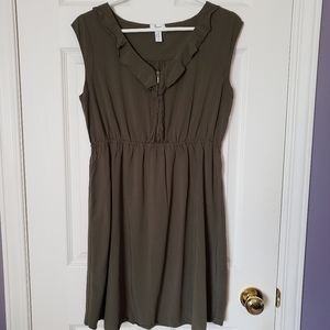 Thyme Maternity Olive Green Nursing Dress with Zipper
